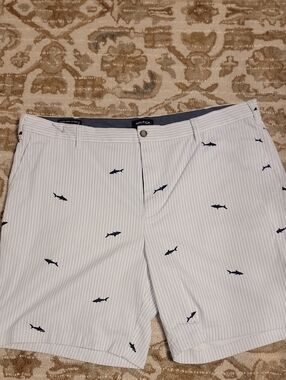 Nautica White Pinstripe Mens Shorts Navy Shark Motif